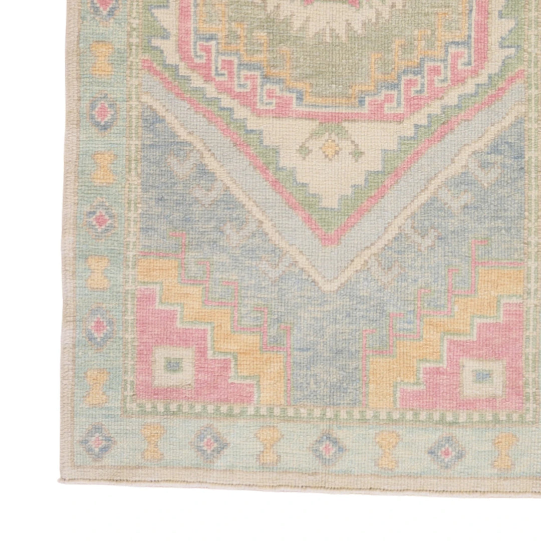 3'1" x 5'8" GREEN AND BLUE OUSHAK GEOMETRIC TURKISH RUG