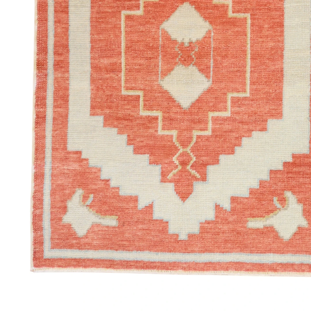 3'3" x 4'6" RUST AND RUST OUSHAK GEOMETRIC TURKISH RUG