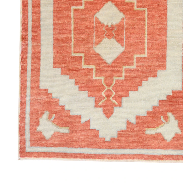 3'3" x 4'6" RUST AND RUST OUSHAK GEOMETRIC TURKISH RUG