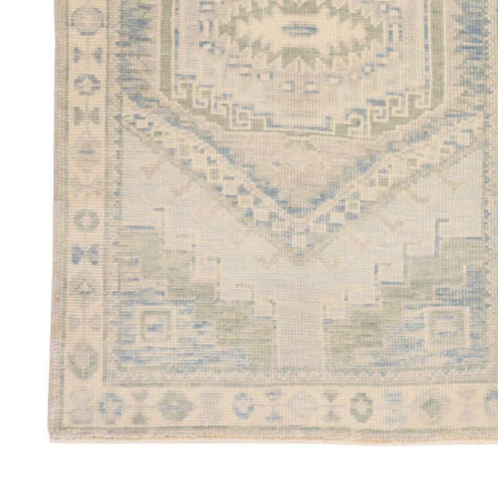 3'1" x 5'1" BLUE AND BEIGE OUSHAK GEOMETRIC TURKISH RUG