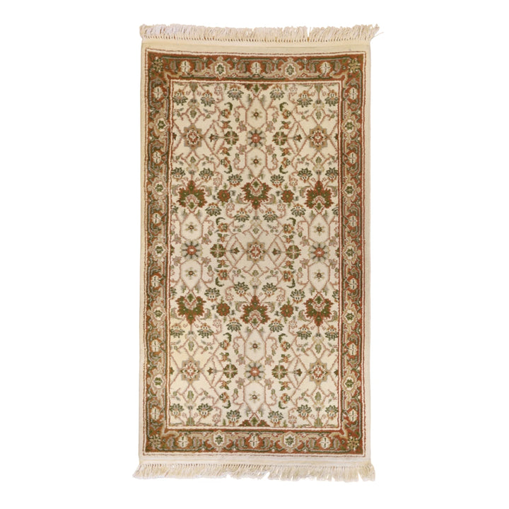 3'0" x 5'8" IVORY AND RUST KASHAN FLORAL INDIAN RUG