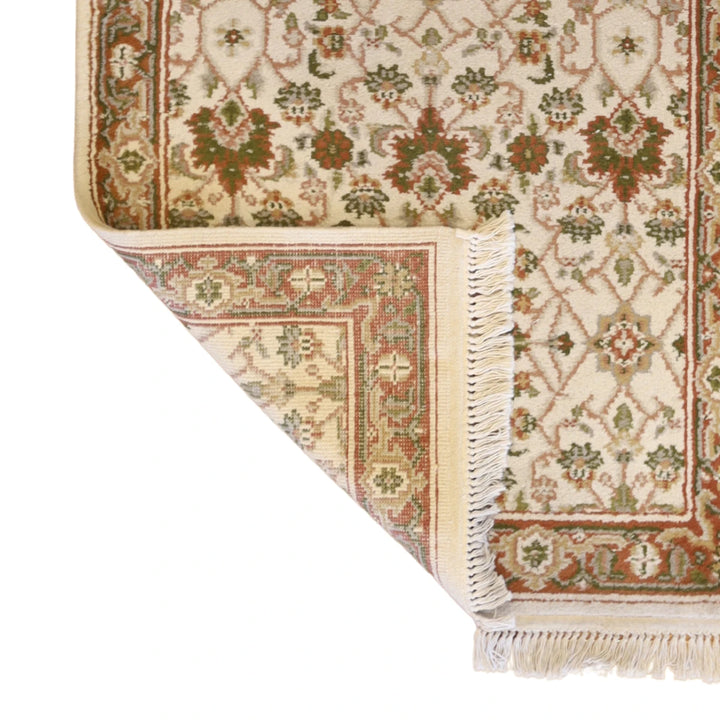 3'0" x 5'8" IVORY AND RUST KASHAN FLORAL INDIAN RUG