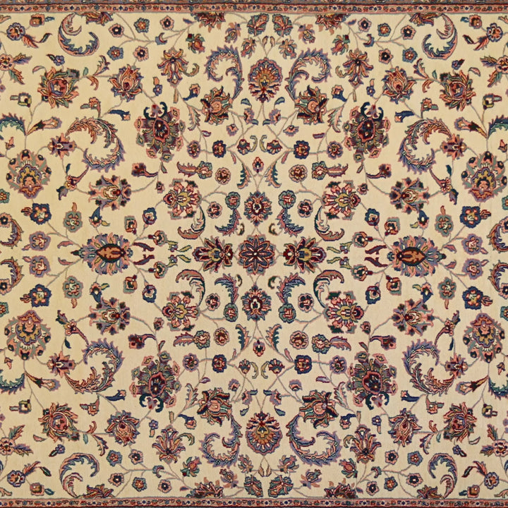 9'6" x 13'4" WHITE AND MAUVE KASHAN ALL-OVER INDIAN RUG