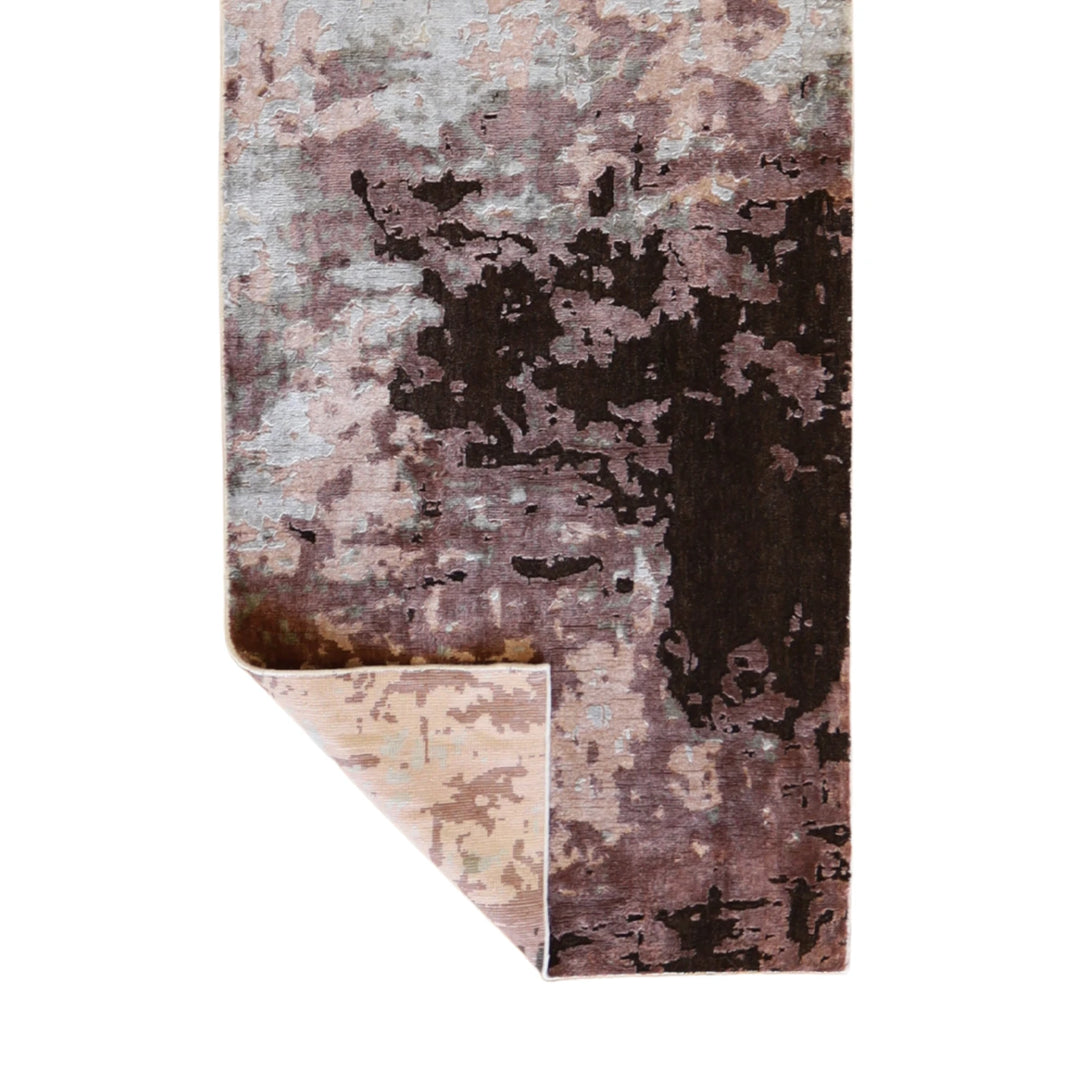 3' 3" x 8' 9" SILVER AND PINK MODERN MODERN INDIAN RUG