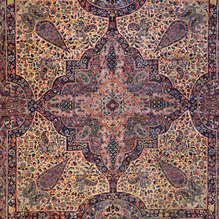 8'8" x 11'10" WHITE AND MAUVE KERMAN ANTIQUE PERSIAN RUG