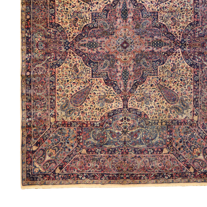 8'8" x 11'10" WHITE AND MAUVE KERMAN ANTIQUE PERSIAN RUG