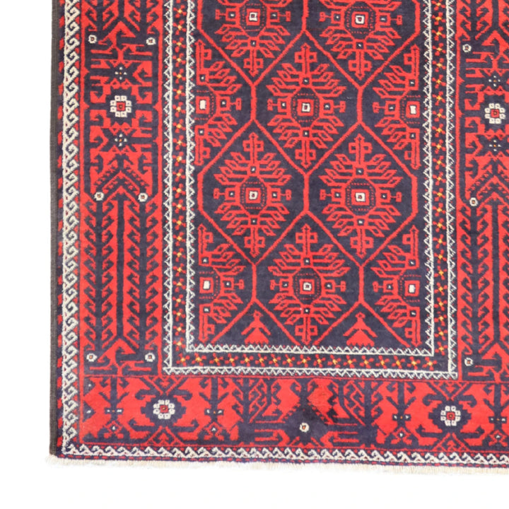 4'10" x 7'0" BLACK AND RED BALUCH SEMIANTIQUE PERSIAN RUG