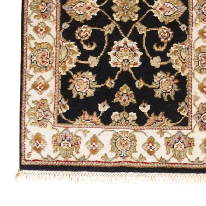 2'0" x 3'0" BLACK AND IVORY JAIPUR FLORAL INDIAN RUG