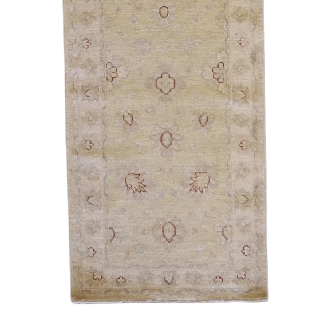 2'8" x 9'7" YELLOW AND IVORY PESHAWAR FLORAL PAKISTANI RUG