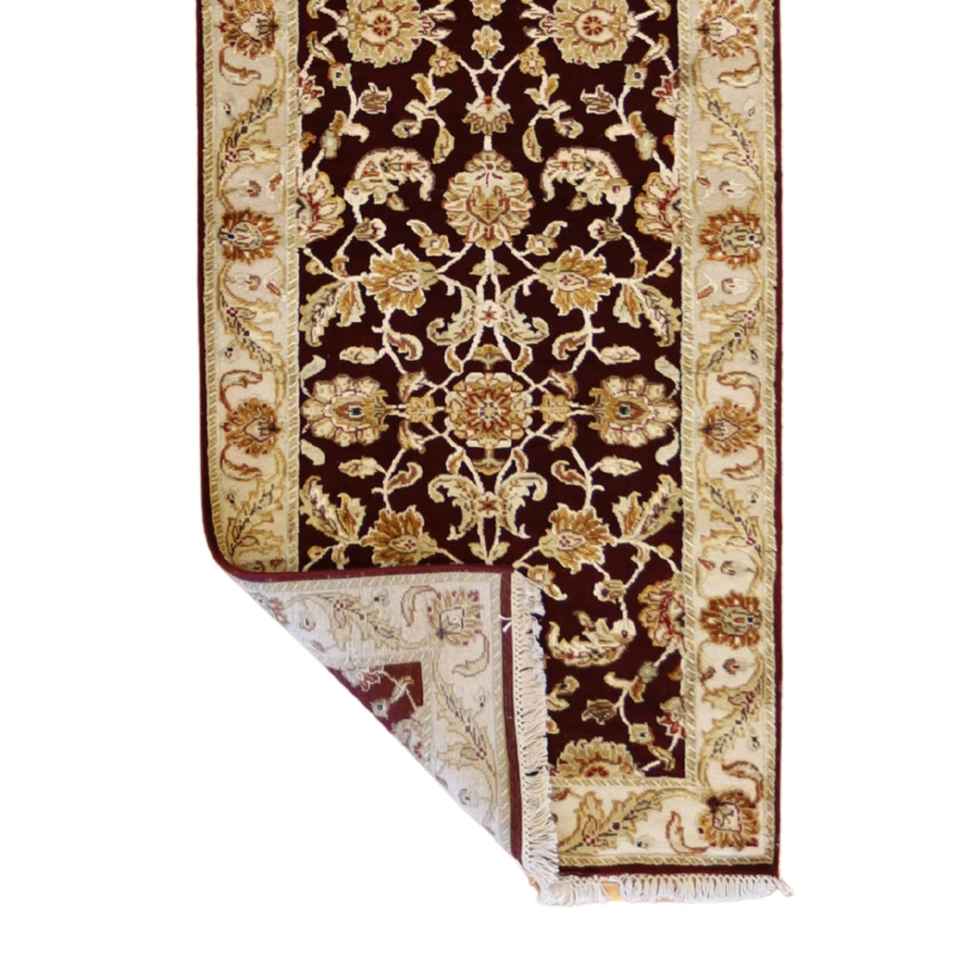 2'8" x 7'11" RED AND IVORY JAIPUR FLORAL INDIAN RUG