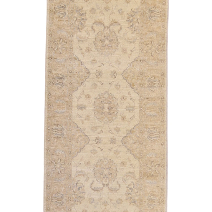 2' 8" x 9' 8" BEIGE AND TAN PESHAWAR FLORAL PAKISTANI RUG