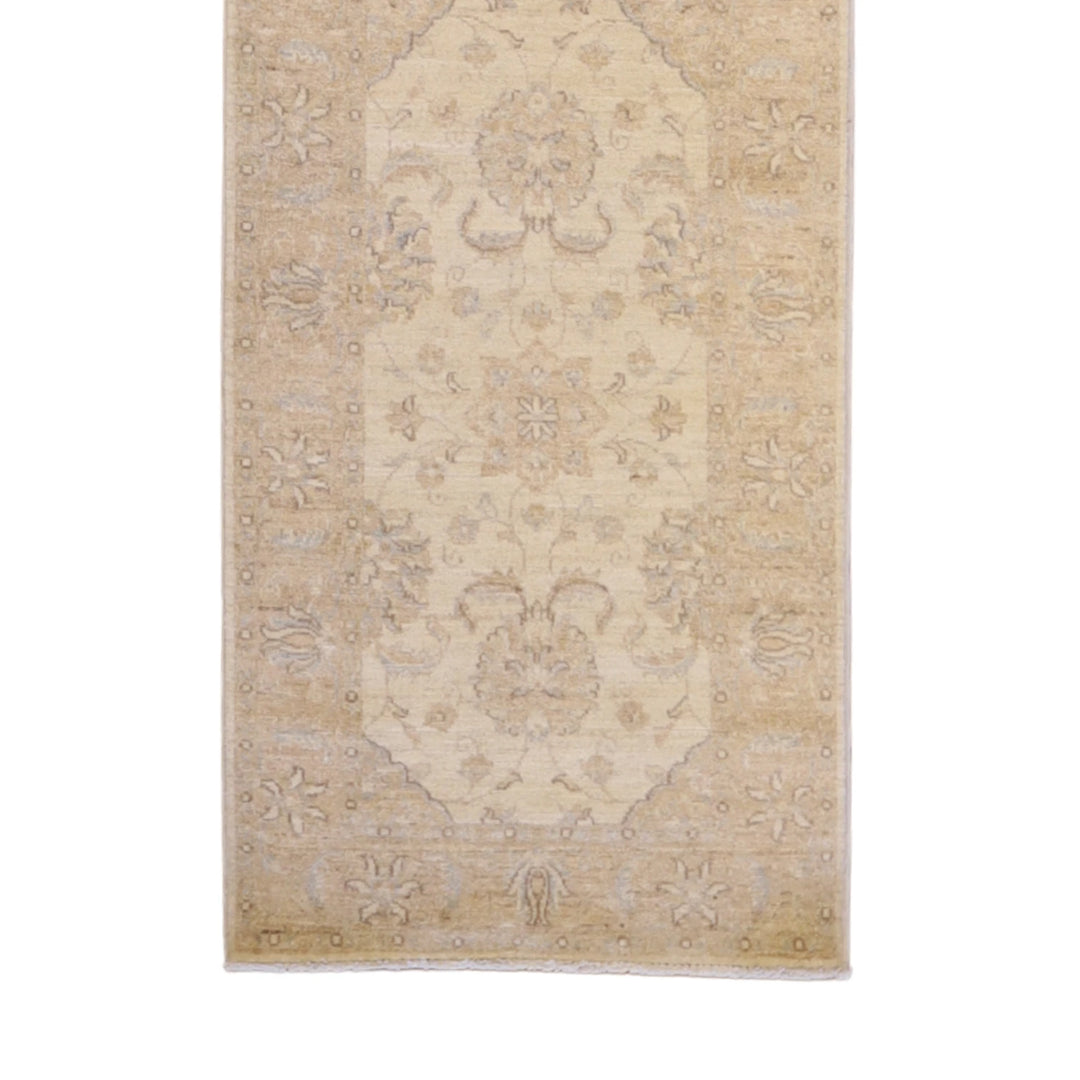 2' 8" x 9' 8" BEIGE AND TAN PESHAWAR FLORAL PAKISTANI RUG