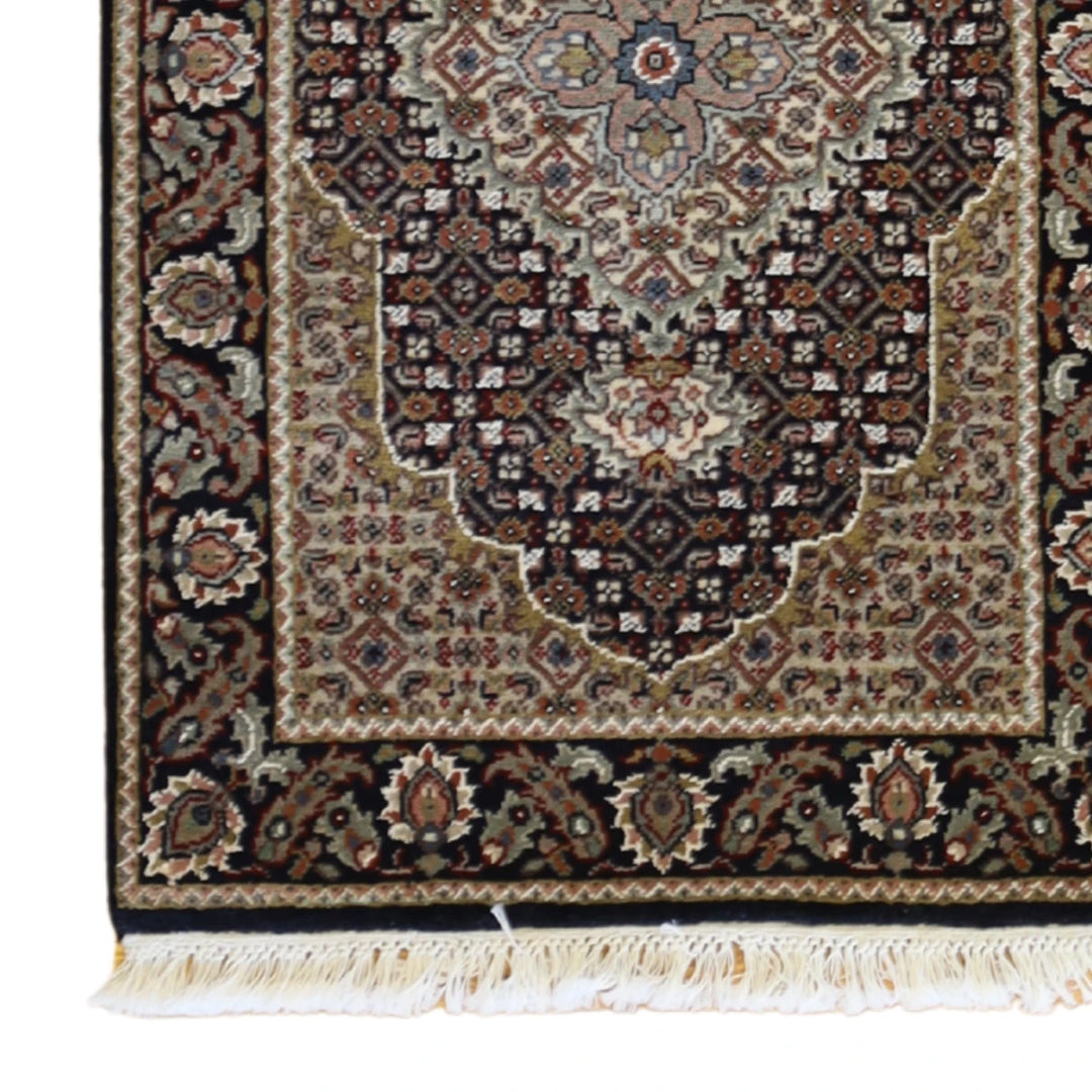 2'0" x 3'0" BLACK AND BLACK TABRIZ FISH DESIGN INDIAN RUG