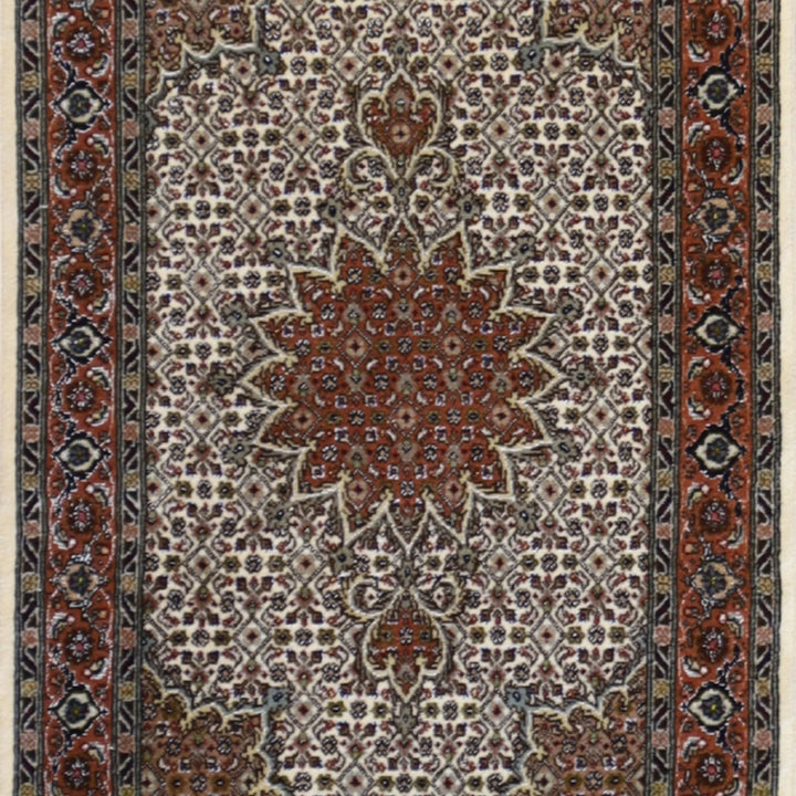 2'0" x 3'2" IVORY AND RUST TABRIZ FISH DESIGN PERSIAN RUG