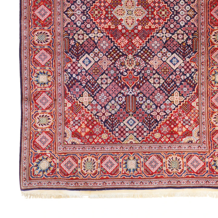 4'5" x 6'11" NAVY AND RED KASHAN GEOMETRIC PERSIAN RUG