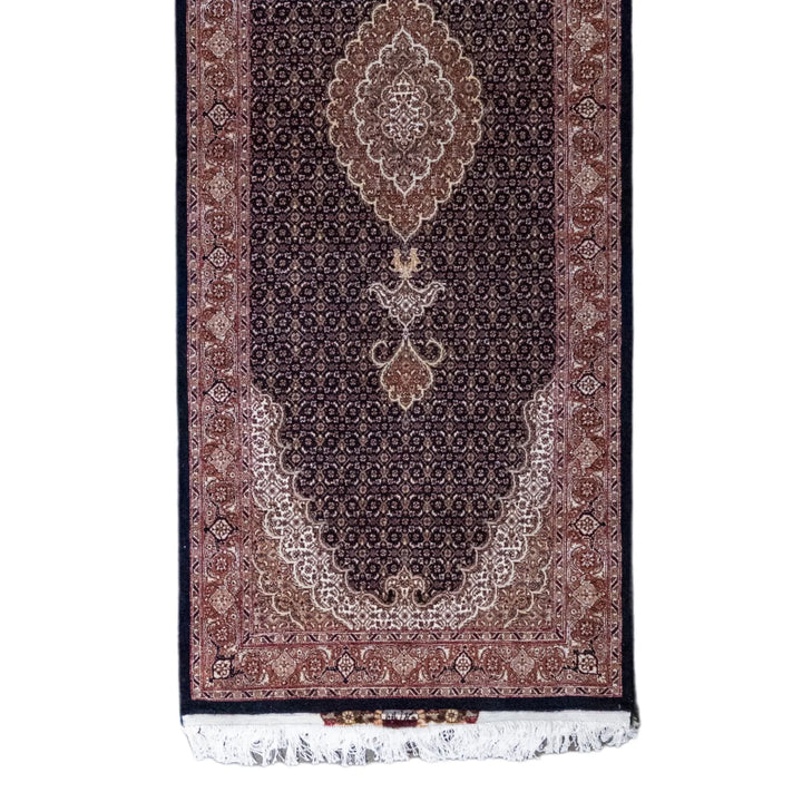 2' 7" x 6' 8" - NAVY AND ROSE TABRIZ FISH DESIGN PERSIAN RUG ( 79 x 203 CM )