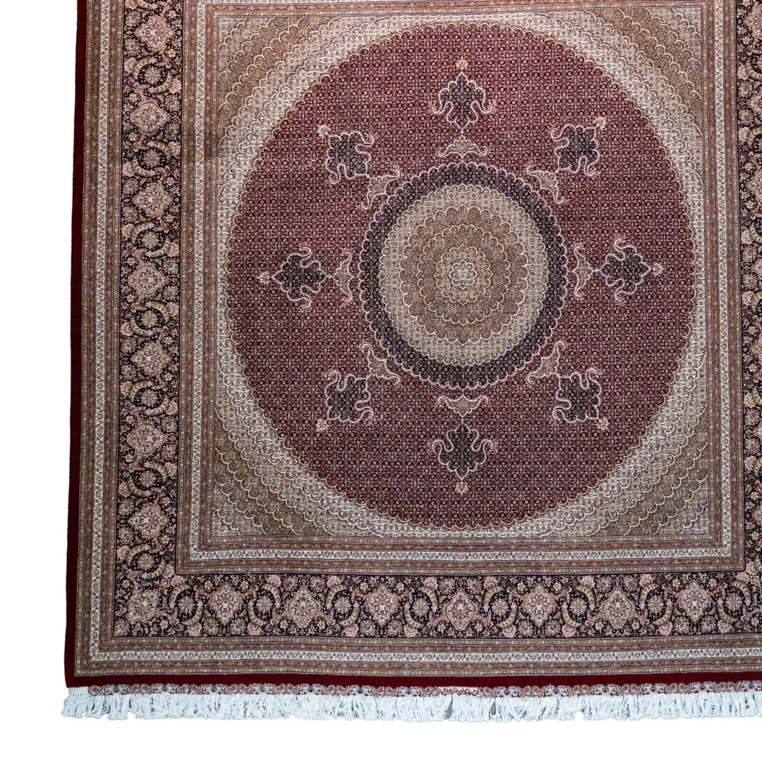 8' 4" x 9' 1" - BEIGE AND ROSE TABRIZ FISH DESIGN PERSIAN RUG ( 254 x 277 CM )