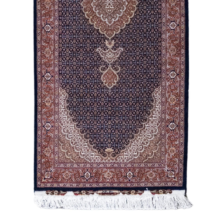 2' 9" x 6' 9" - MULTICOLOR AND ROSE TABRIZ FISH DESIGN PERSIAN RUG ( 84 x 206 CM )