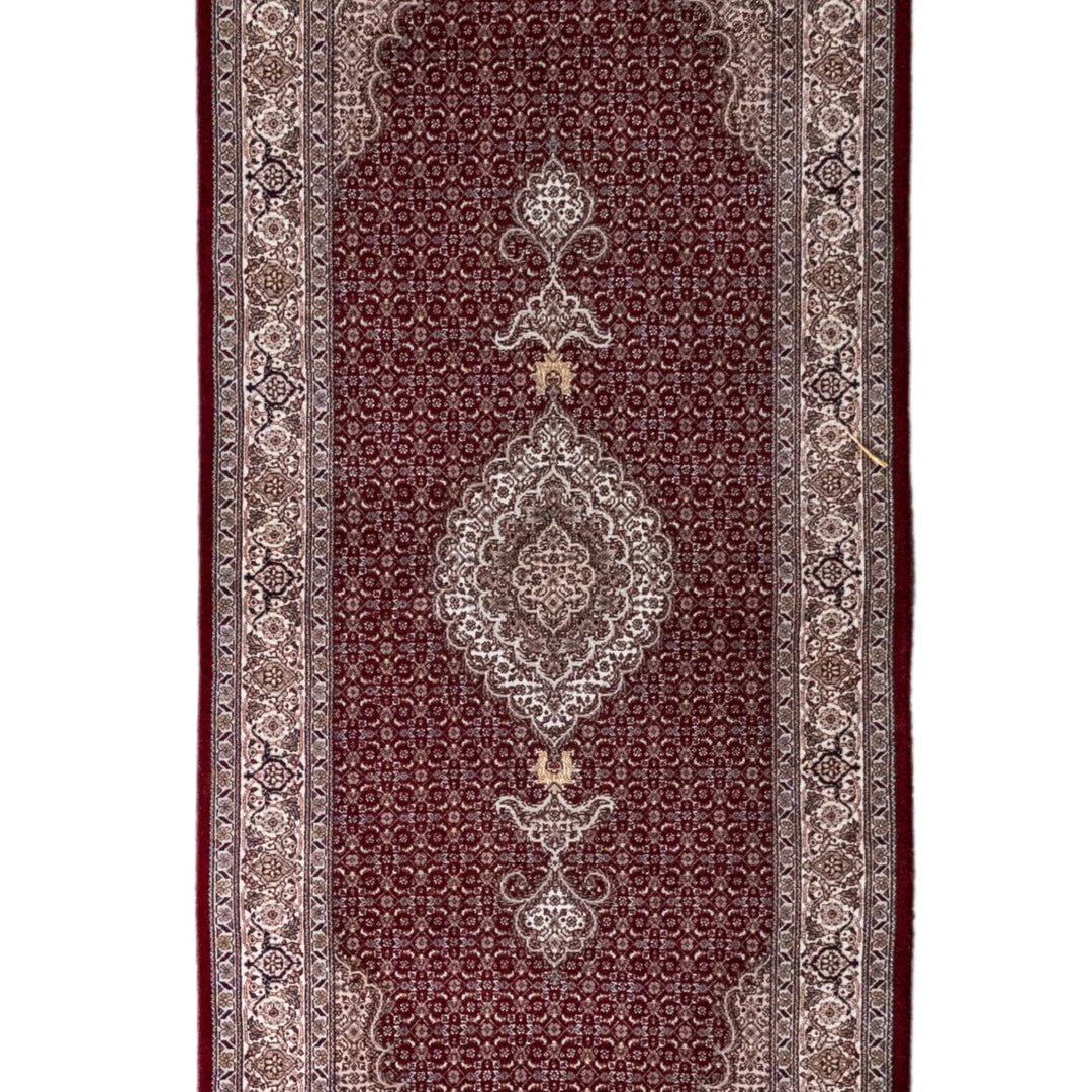 2' 7" x 6' 7" - RED AND BEIGE TABRIZ FISH DESIGN PERSIAN RUG ( 79 x 200 CM )