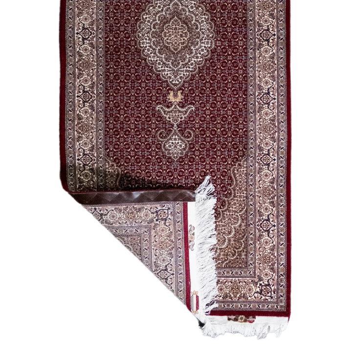 2' 7" x 6' 7" - RED AND BEIGE TABRIZ FISH DESIGN PERSIAN RUG ( 79 x 200 CM )