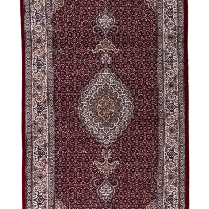 2' 8" x 6' 8" - RED AND BEIGE TABRIZ FISH DESIGN PERSIAN RUG ( 81 x 203 CM )