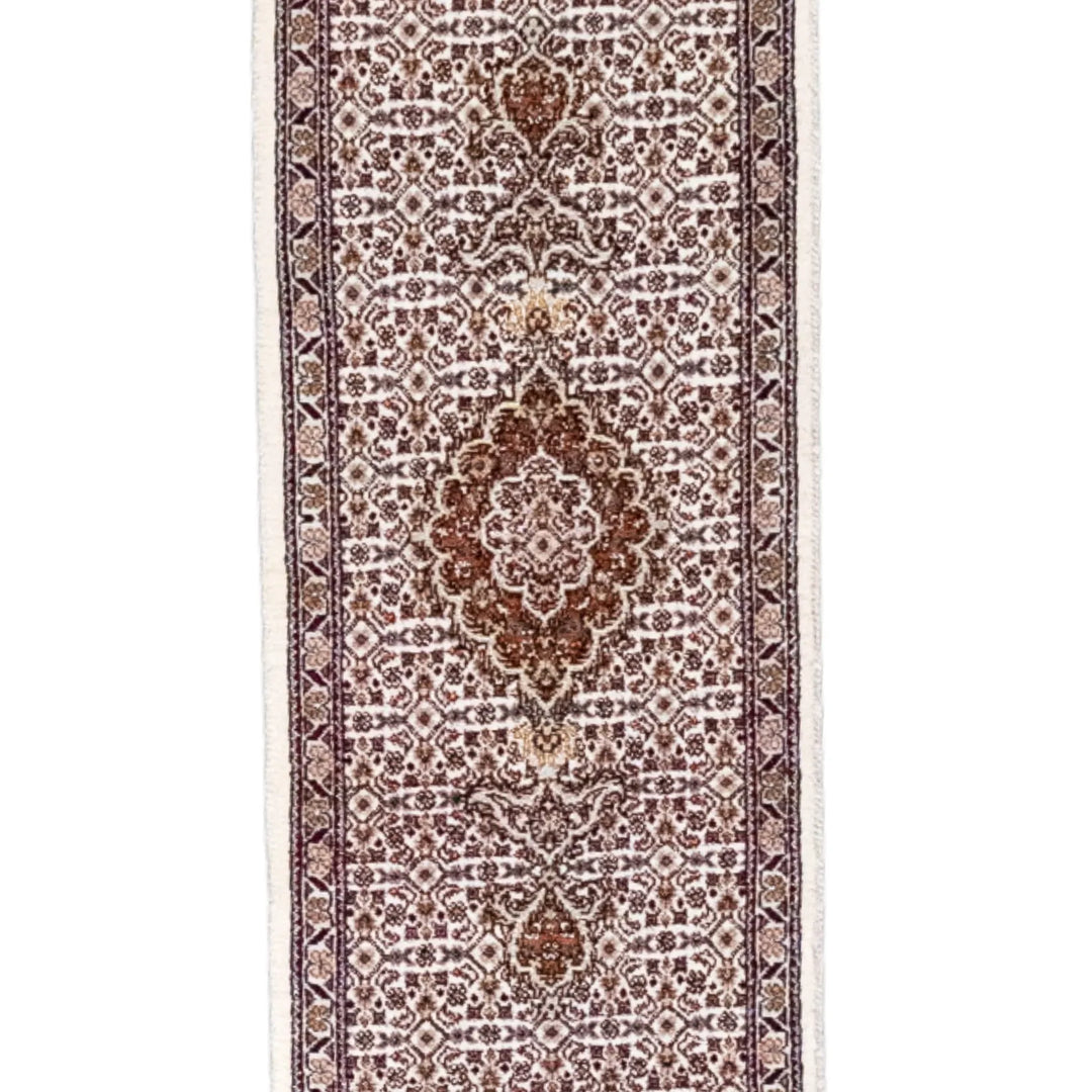 1' 3" x 4' 8" - BEIGE AND GRAY TABRIZ FISH DESIGN PERSIAN RUG ( 38 x 142 CM )