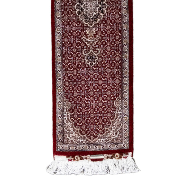 1' 3" x 4' 7" - RED AND BEIGE TABRIZ FISH DESIGN PERSIAN RUG ( 38 x 140 CM )