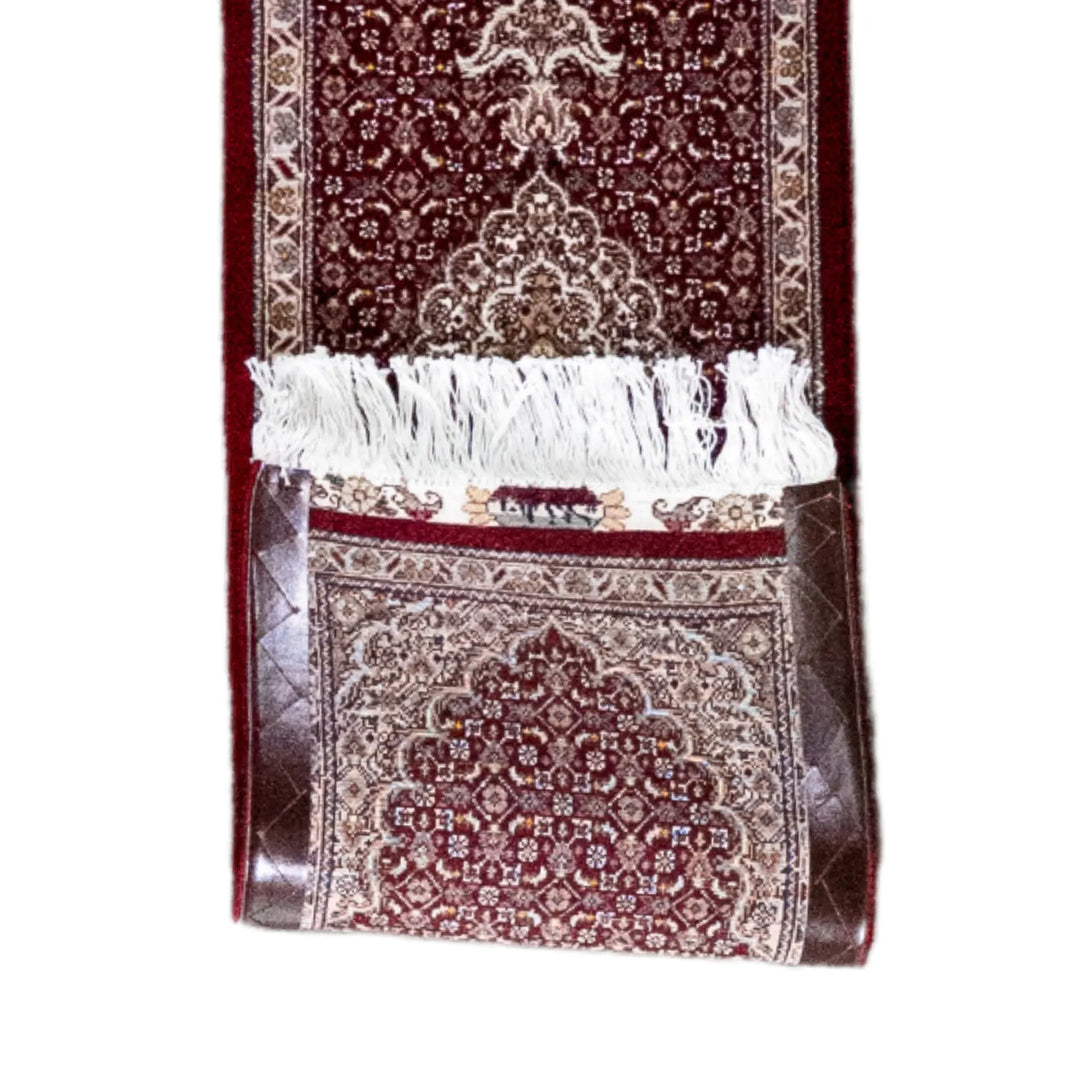 1' 2" x 4' 6" - RED AND BEIGE TABRIZ FISH DESIGN PERSIAN RUG ( 35 x 137 CM )