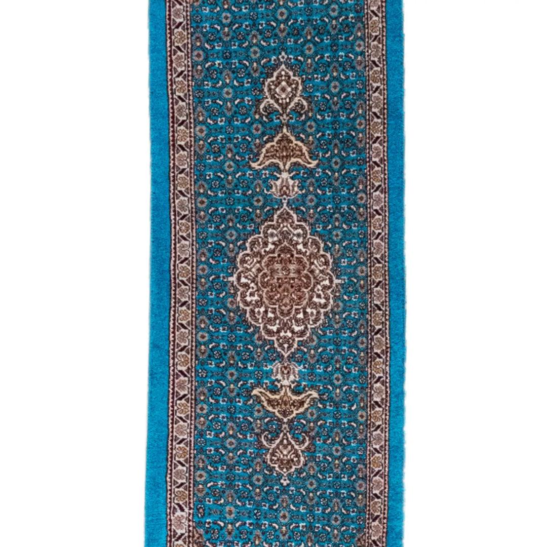 1' 2" x 4' 6" - GREEN AND BEIGE TABRIZ FISH DESIGN PERSIAN RUG ( 35 x 137 CM )