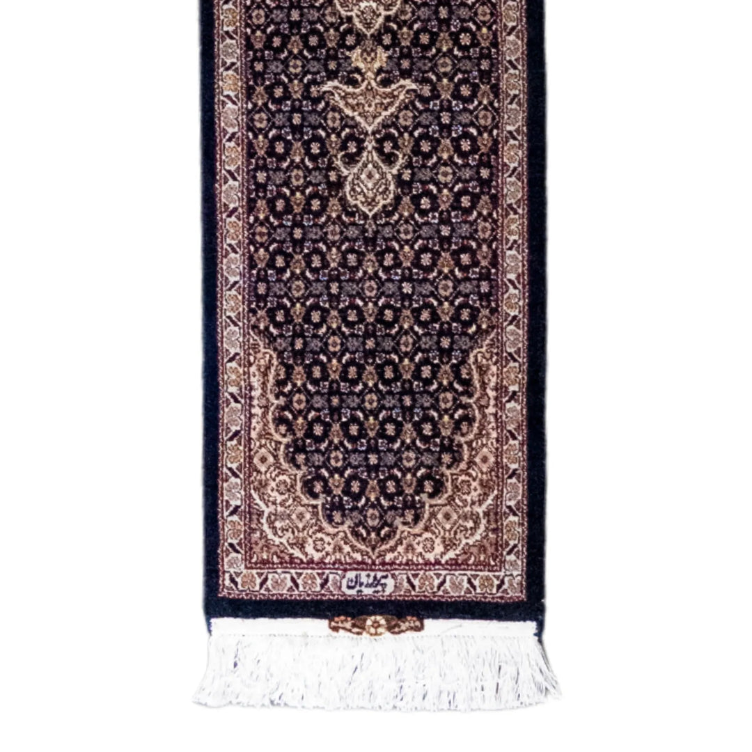 1' 1" x 4' 6" - NAVY AND GRAY TABRIZ FISH DESIGN PERSIAN RUG ( 33 x 137 CM )