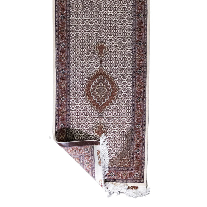 2' 9" x 9' 10" - BEIGE AND ROSE TABRIZ FISH DESIGN PERSIAN RUG ( 84 x 300 CM )