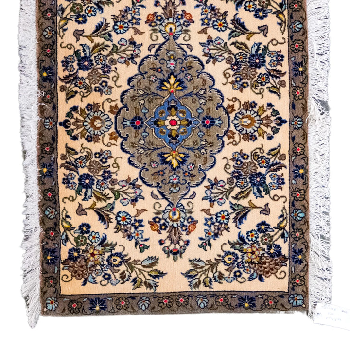 2' 5" x 3' 3" - BEIGE AND BROWN KASHAN FLORAL PERSIAN RUG ( 73 x 99 CM )