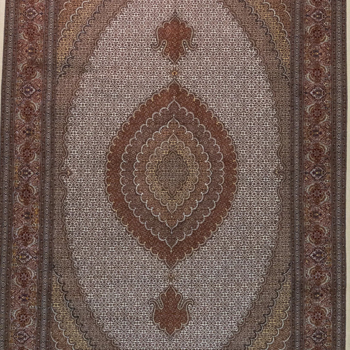 6' 9" x 10' 2" - BEIGE AND ROSE TABRIZ FISH DESIGN PERSIAN RUG ( 206 x 310 CM )