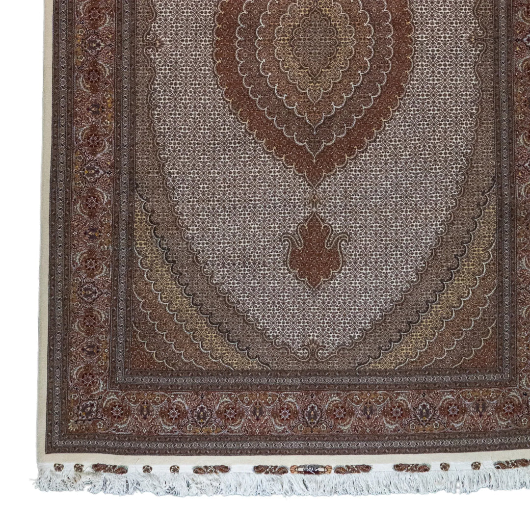 6' 9" x 10' 2" - BEIGE AND ROSE TABRIZ FISH DESIGN PERSIAN RUG ( 206 x 310 CM )