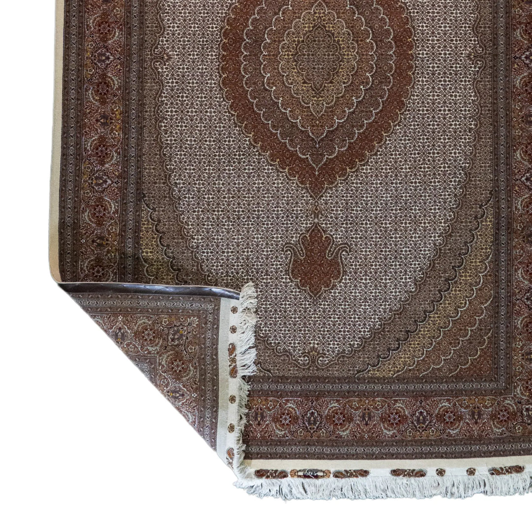 6' 9" x 10' 2" - BEIGE AND ROSE TABRIZ FISH DESIGN PERSIAN RUG ( 206 x 310 CM )