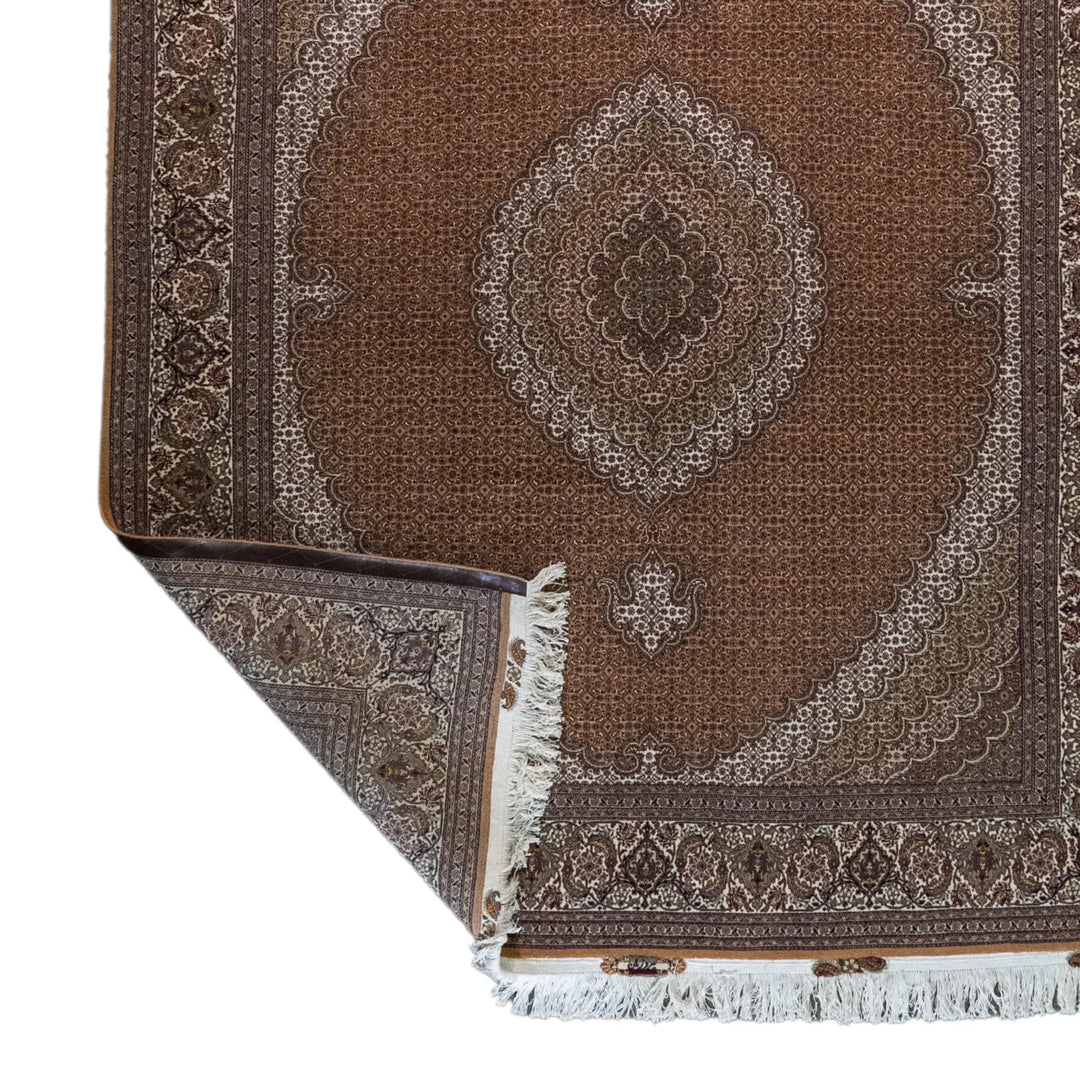 6' 9" x 8' 3" - ROSE AND BEIGE TABRIZ FISH DESIGN PERSIAN RUG ( 206 x 251 CM )