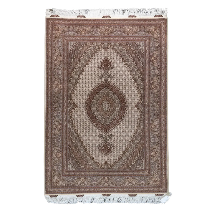 4' 11" x 7' 1" - BEIGE AND ROSE TABRIZ FISH DESIGN PERSIAN RUG ( 150 x 216 CM )