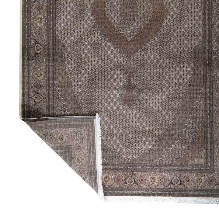 9' 8" x 16' 4" - BEIGE AND BROWN TABRIZ FISH DESIGN PERSIAN RUG ( 294 x 498 CM )