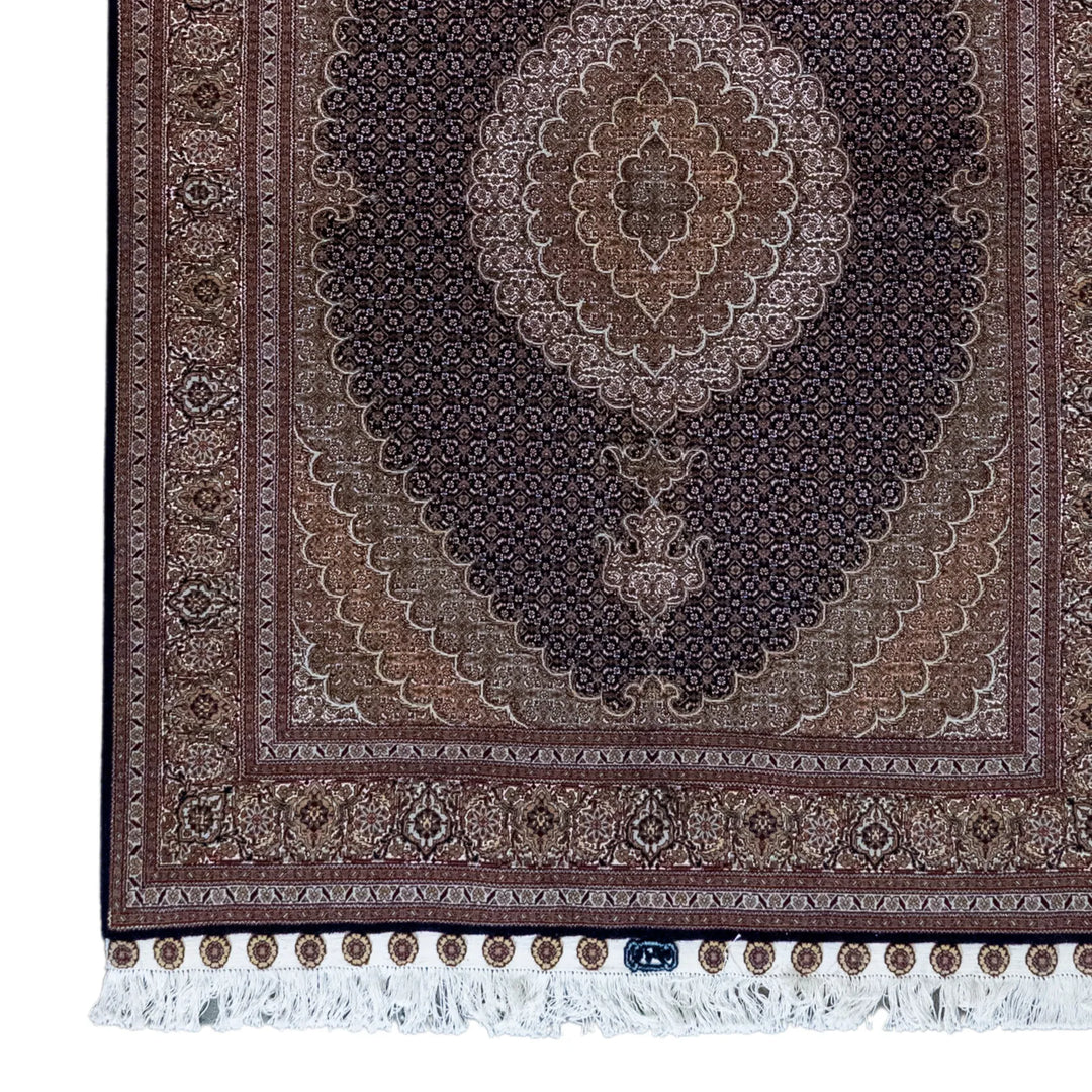 5' 1" x 6' 11" - NAVY AND GREEN TABRIZ FISH DESIGN PERSIAN RUG ( 155 x 211 CM )