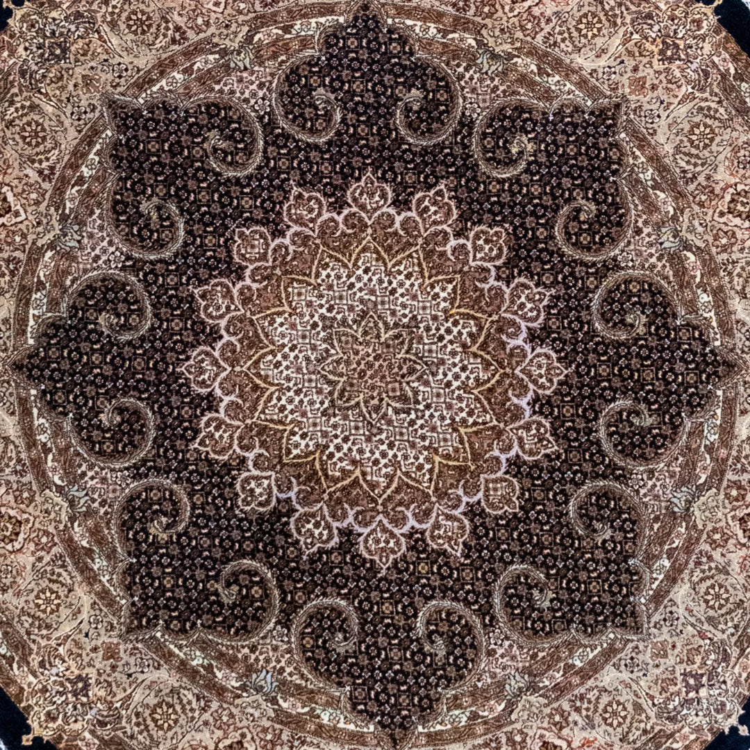 4' 11" x 4' 11" - NAVY AND ROSE TABRIZ FISH DESIGN PERSIAN RUG ( 150 x 150 CM )