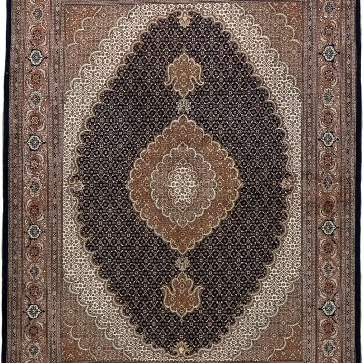 4' 10" x 6' 8" - NAVY AND ROSE TABRIZ FISH DESIGN PERSIAN RUG ( 147 x 203 CM )