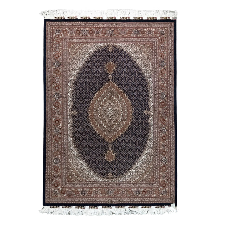 4' 10" x 6' 11" - NAVY AND ROSE TABRIZ FISH DESIGN PERSIAN RUG ( 147 x 211 CM )