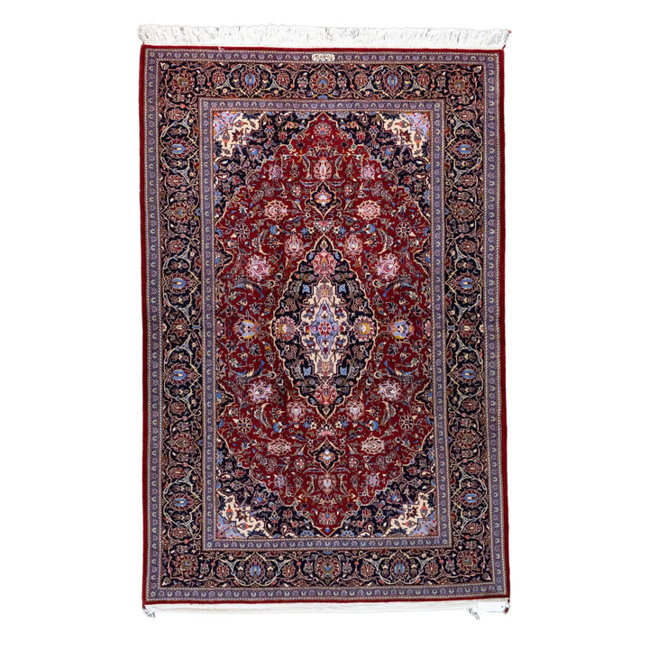 4' 8" x 7' 2" - RED AND NAVY KASHAN FLORAL PERSIAN RUG ( 142 x 218 CM )