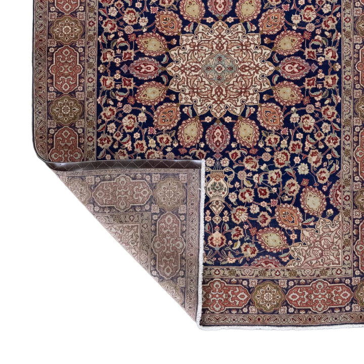 4' 8" x 6' 8" - NAVY AND BEIGE TABRIZ FLORAL PERSIAN RUG ( 142 x 203 CM )