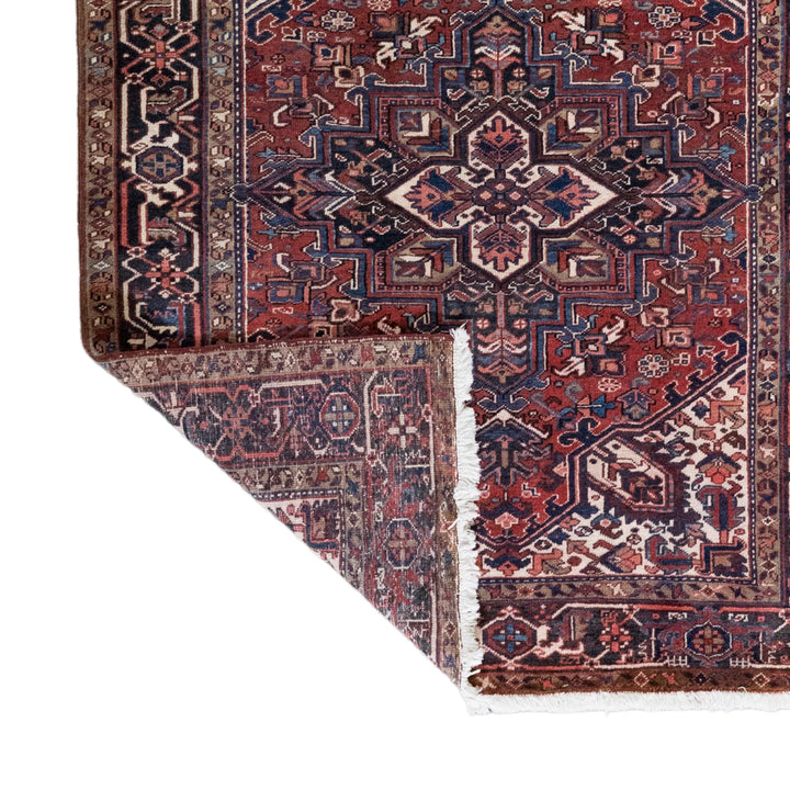 5' 3" x 6' 6" - RED AND NAVY HERIZ GEOMETRIC PERSIAN RUG ( 160 x 198 CM )