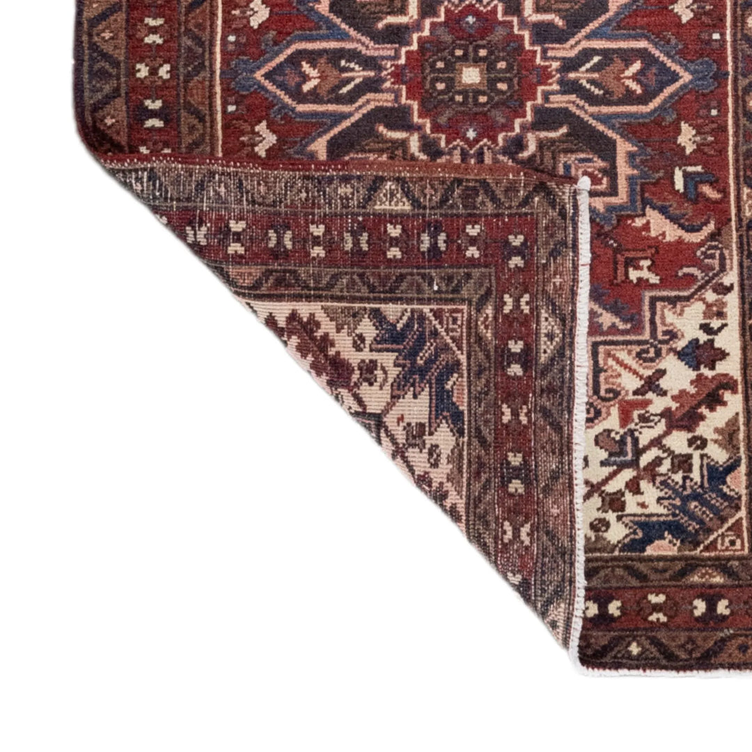 2' 11" x 4' 3" - RED AND RED HERIZ GEOMETRIC PERSIAN RUG ( 89 x 129 CM )