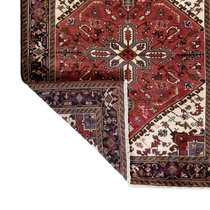 5' 1" x 6' 2" - RED AND NAVY HERIZ GEOMETRIC PERSIAN RUG ( 155 x 188 CM )