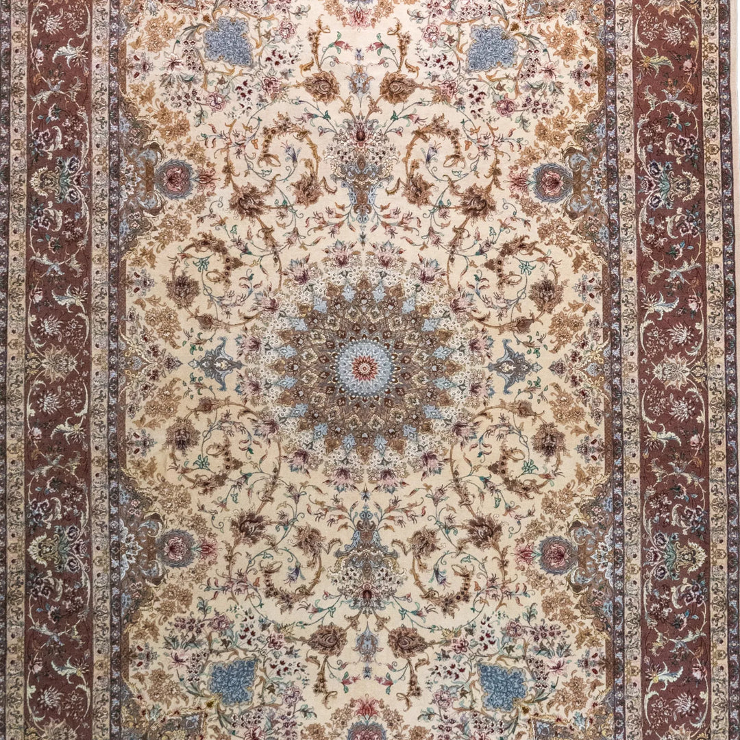 8' 4" x 10' 11" - BEIGE AND PURPLE ISFAHAN FLORAL PERSIAN RUG ( 254 x 333 CM )