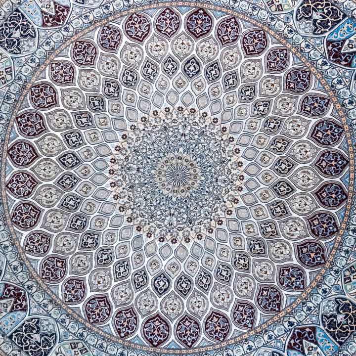 8' 5" x 8' 5" - BEIGE AND BEIGE NAEIN FLORAL PERSIAN RUG ( 256 x 256 CM )