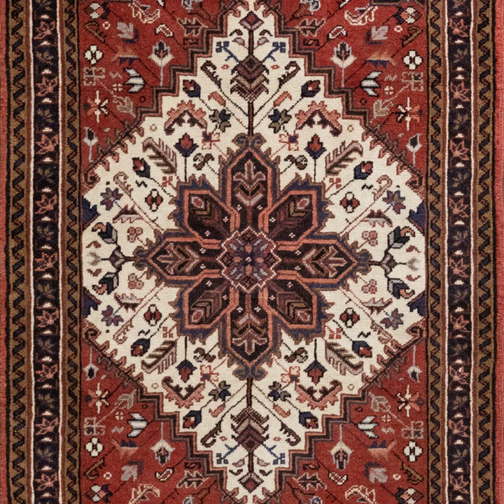 3' 3" x 4' 9" - BEIGE AND RED HERIZ GEOMETRIC PERSIAN RUG ( 99 x 145 CM )